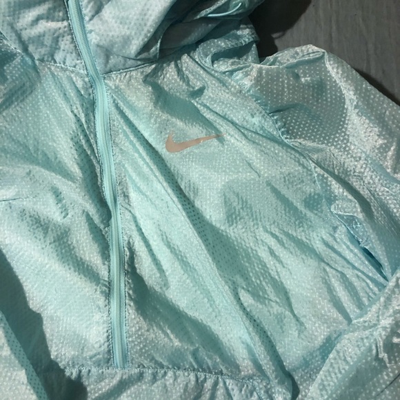 Blue Nike Windbreaker - Picture 2 of 5